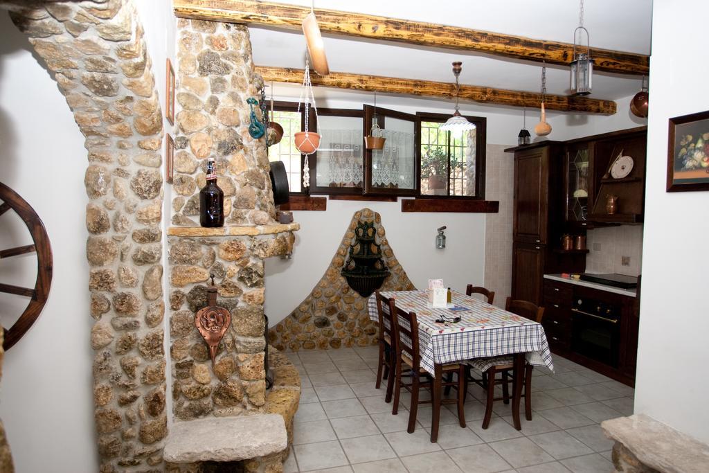 Il Casale Delle Principesse Villa Матината Екстериор снимка
