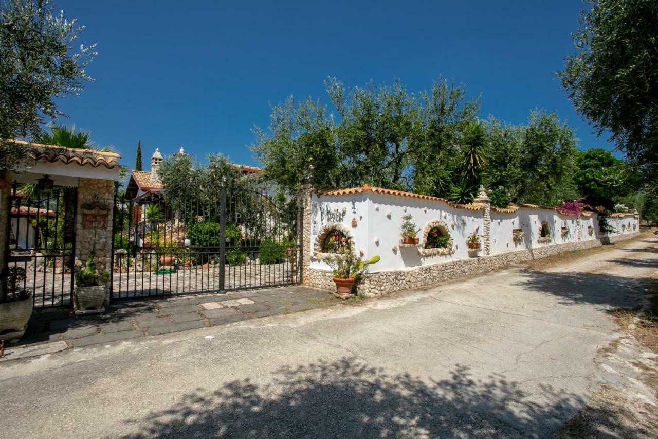 Il Casale Delle Principesse Villa Матината Екстериор снимка