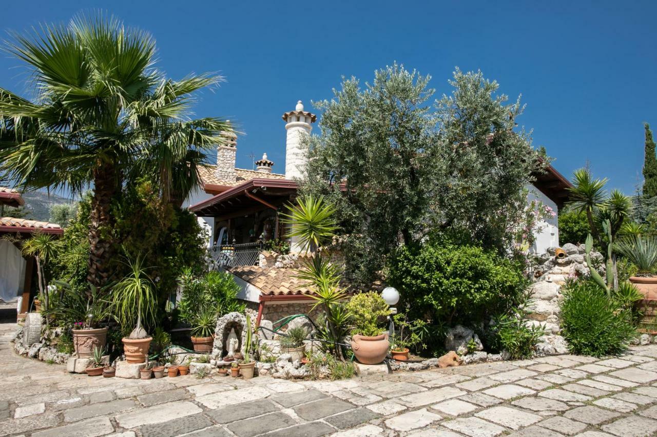 Il Casale Delle Principesse Villa Матината Екстериор снимка